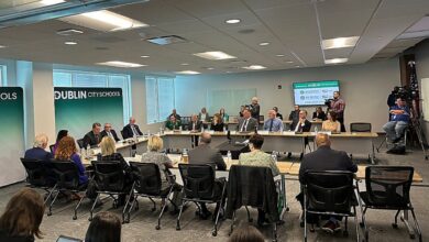 Educators discuss future of cellphones in schools