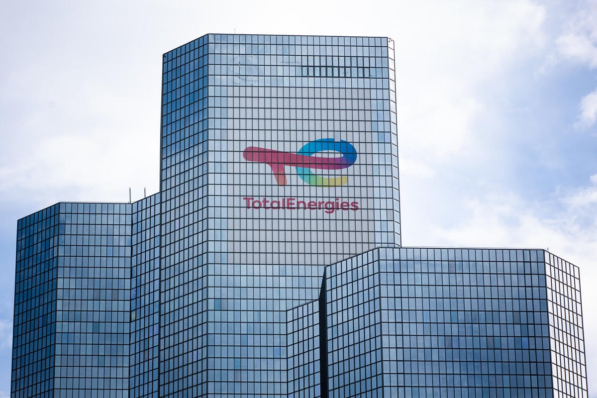 TotalEnergies Headquarters in Paris. © Elsa Palito / Greenpeace TotalEnergies Headquarters in Paris. © Elsa Palito / Greenpeace